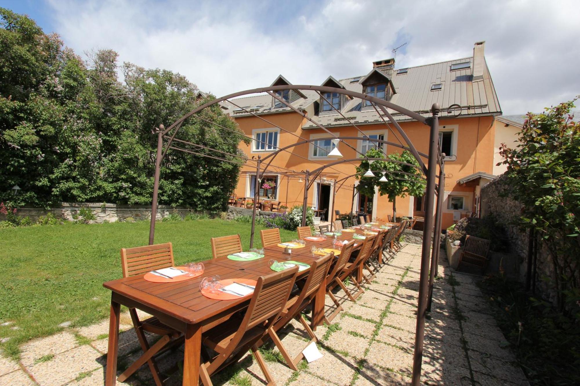 Auberge De L'Echauguette Mont Dauphin Bagian luar foto